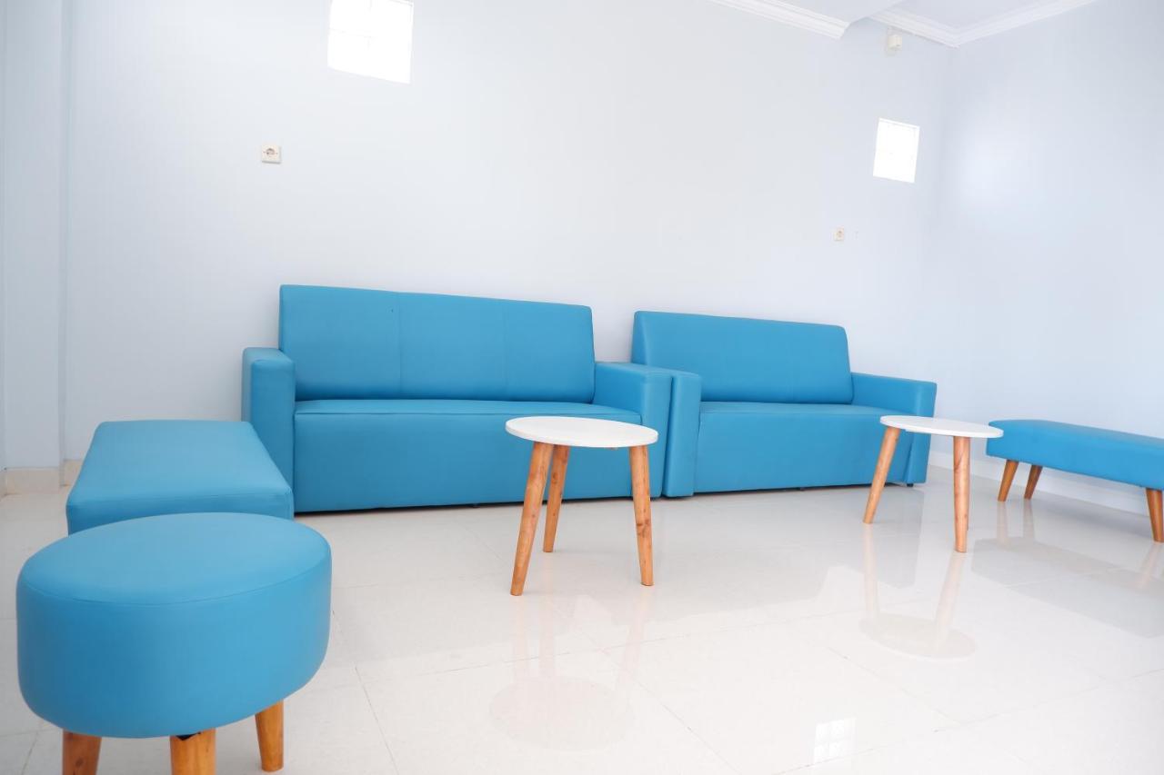 Griya Tetirah Syariah RedPartner Hotel Wates  Bagian luar foto